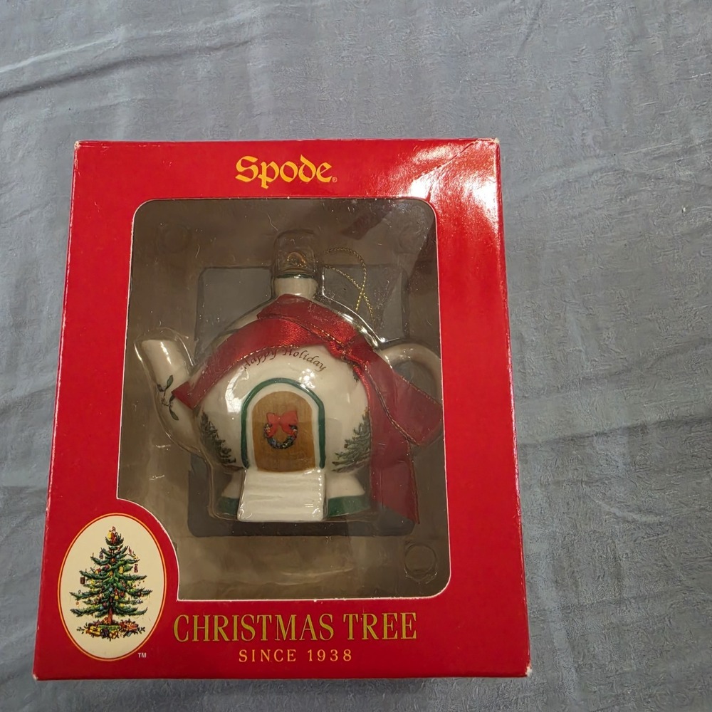 Spode Porcelain Christmas Tree Teapot House New Home Holiday Ornament